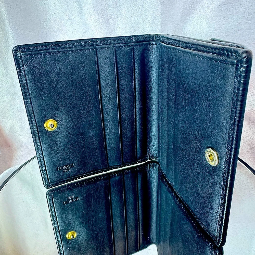 Loewe Anagram Wallet Vintage Black Crosshatch Leather Bifold Coin Pouch LVMH